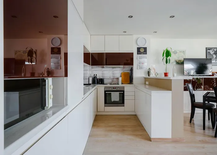 Spacious 2bd Flat With Secure Free Parking By Flat Mаnager Sofia